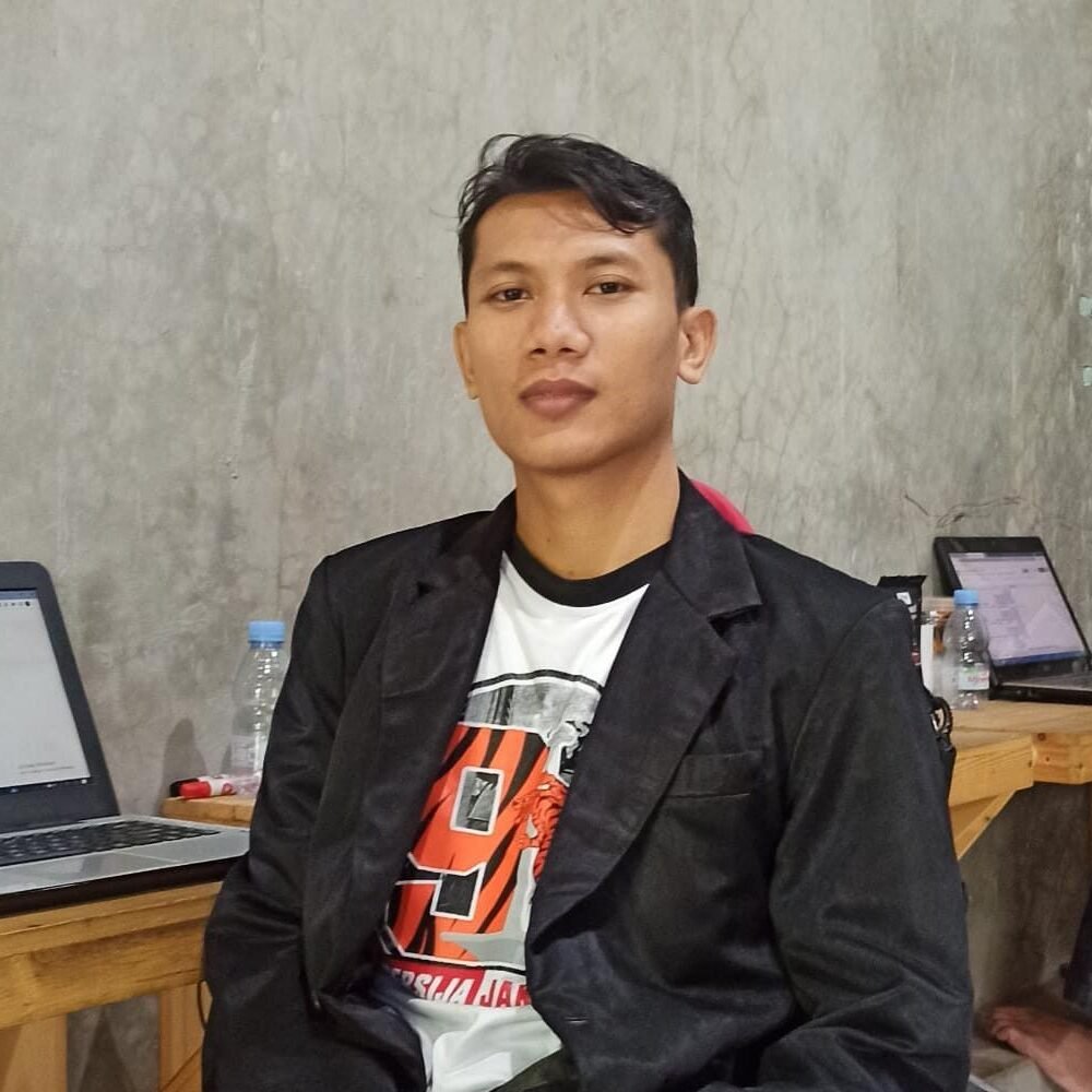 Firman Nur E